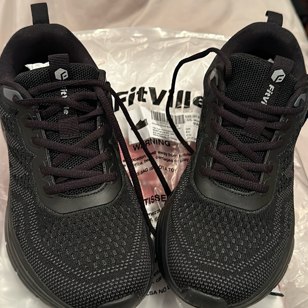 Fitville gently used sneakers